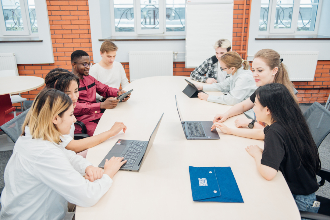 HSE Launches an International Project to Study Russian as a Foreign Language Illustration for news: HSE Launches an International Project to Study Russian as a Foreign Language